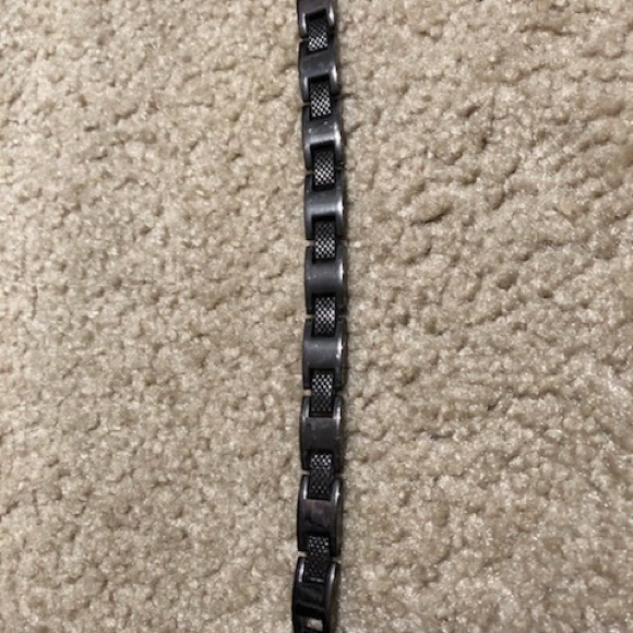 Bracelets for men - Picture 2 of 2